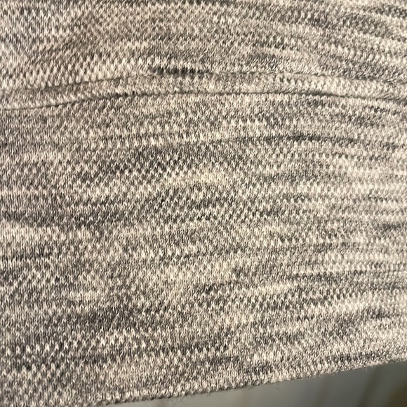 Elevated Gray Oxford Sweatshirt M - Picture 4 of 9